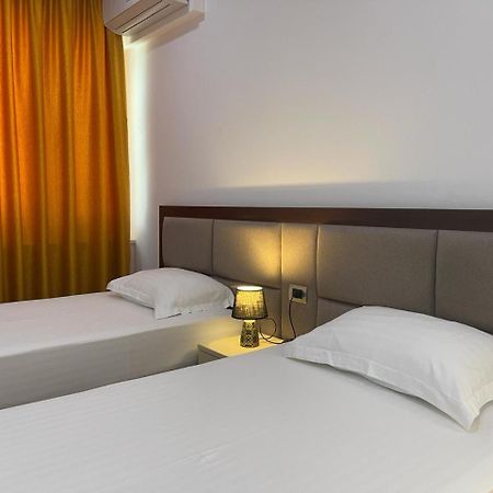 3B Suites Boutique Hotel Sarandë Eksteriør bilde