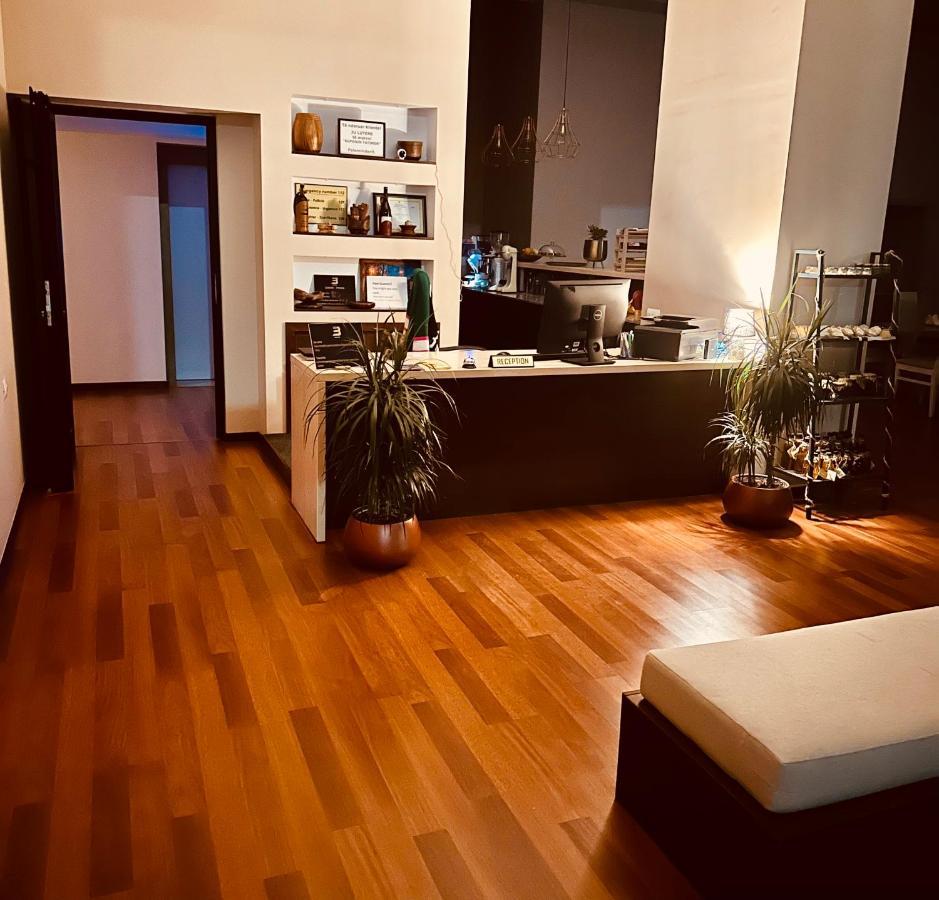 3B Suites Boutique Hotel Sarandë Eksteriør bilde