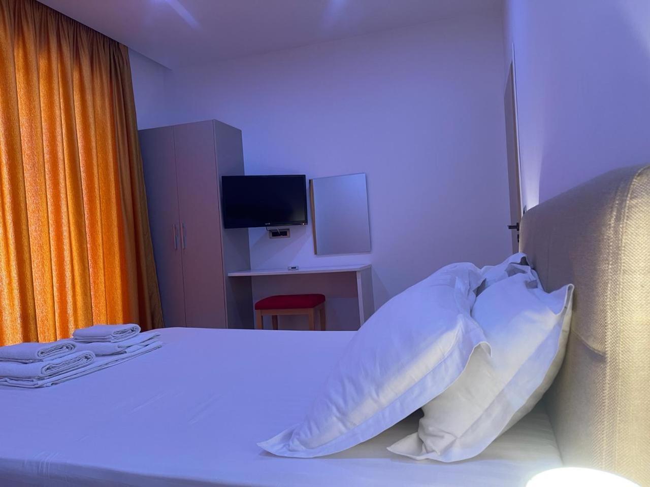 3B Suites Boutique Hotel Sarandë Eksteriør bilde