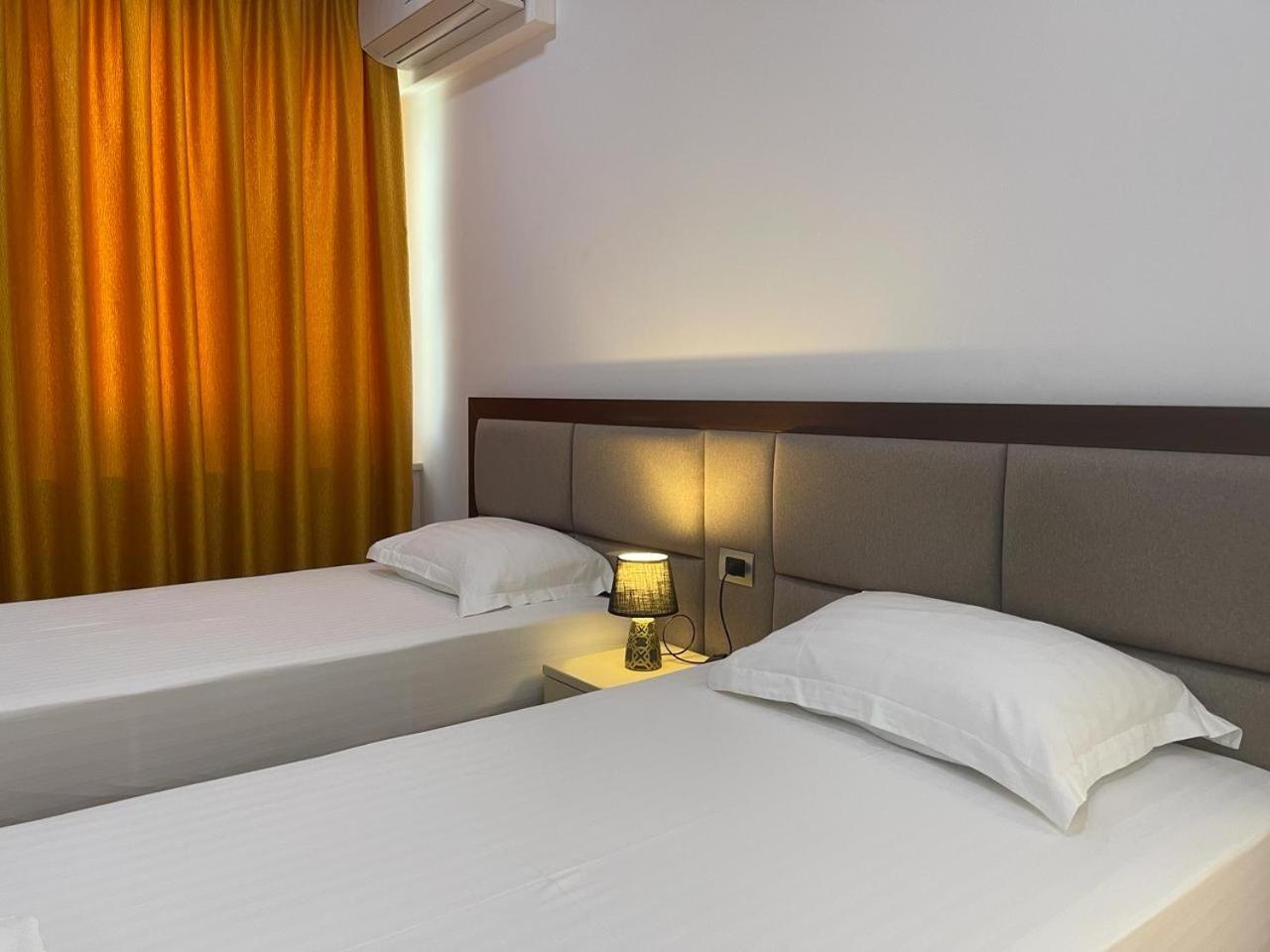 3B Suites Boutique Hotel Sarandë Eksteriør bilde