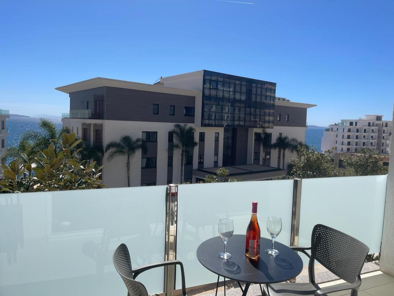 3B Suites Boutique Hotel Sarandë Eksteriør bilde